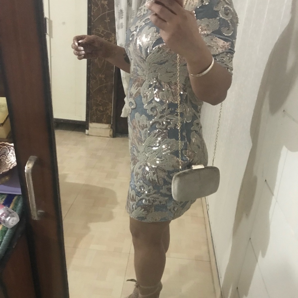 Sexy turquoise mini dress 🥰